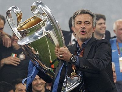 Schimbul MILENIULUI are loc in 2013! Le Parisien anunta: Real s-a inteles deja cu viitorul antrenor! Un ZEU cu DOUA Ligi in palmares ajunge pe Bernabeu, Mourinho se face SEIC: