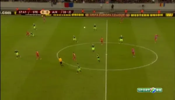 Pasa de 15.000.000 de euro, preluare si sut ca Roberto Carlos! Faza de Liga Campionilor reusita de Steaua! Faza care a aruncat in aer un stadion intreg: VIDEO