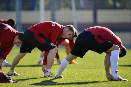 Dinamo, PARASITA de suporteri la primul meci oficial din 2013! Strigatul de DISPERARE al lui Talnar: Mi-e foarte greu!