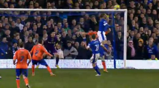 2 goluri in 30 secunde! Optimi FA Cup: Everton 3-1 Oldham! Visul anonimilor de la Oldham s-a ruinat! Everton e in sferturi! REZUMATUL VIDEO AICI:_3