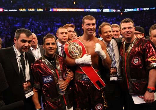 Un vis NATIONAL: 23 de milioane de inimi in ring, 55.000 de oameni pe un stadion! Romanul care si-a platit gloria cu sange si sudoare a implinit azi 34 de ani:_13
