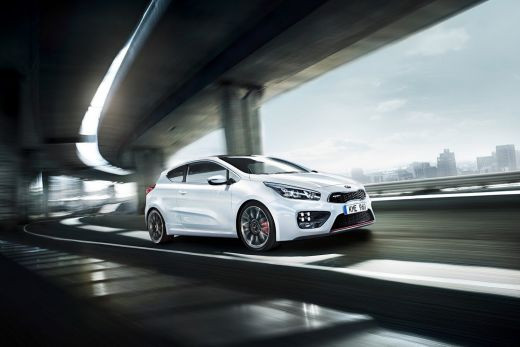 FOTO Cel mai puternic competitor pentru Golf vine din Coreea! Asa arata noile Cee'd si pro_cee'd GT! Marea SURPRIZA de la Geneva:_6