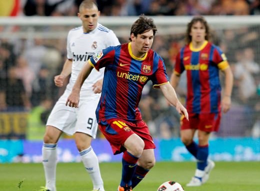 Derby SCANDALOS! Barca a avut penalty clar neacordat in minutul 93! Valdes a sarit sa il BATA pe arbitru si a vazut ROSU! Real Madrid 2-1 Barcelona - vezi toate fazele:_3