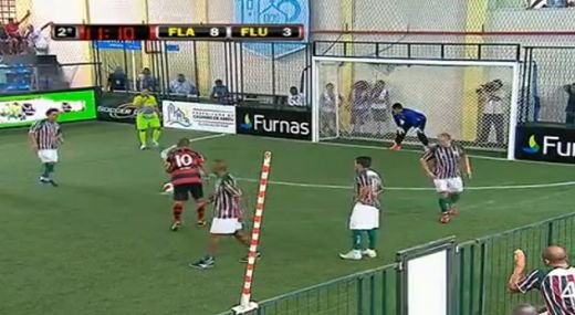TALENTUL nu dispare niciodata! Cel mai tare penalty din 2013! Cum a executat brazilianul care innebunea lumea in Liga Campionilor: VIDEO