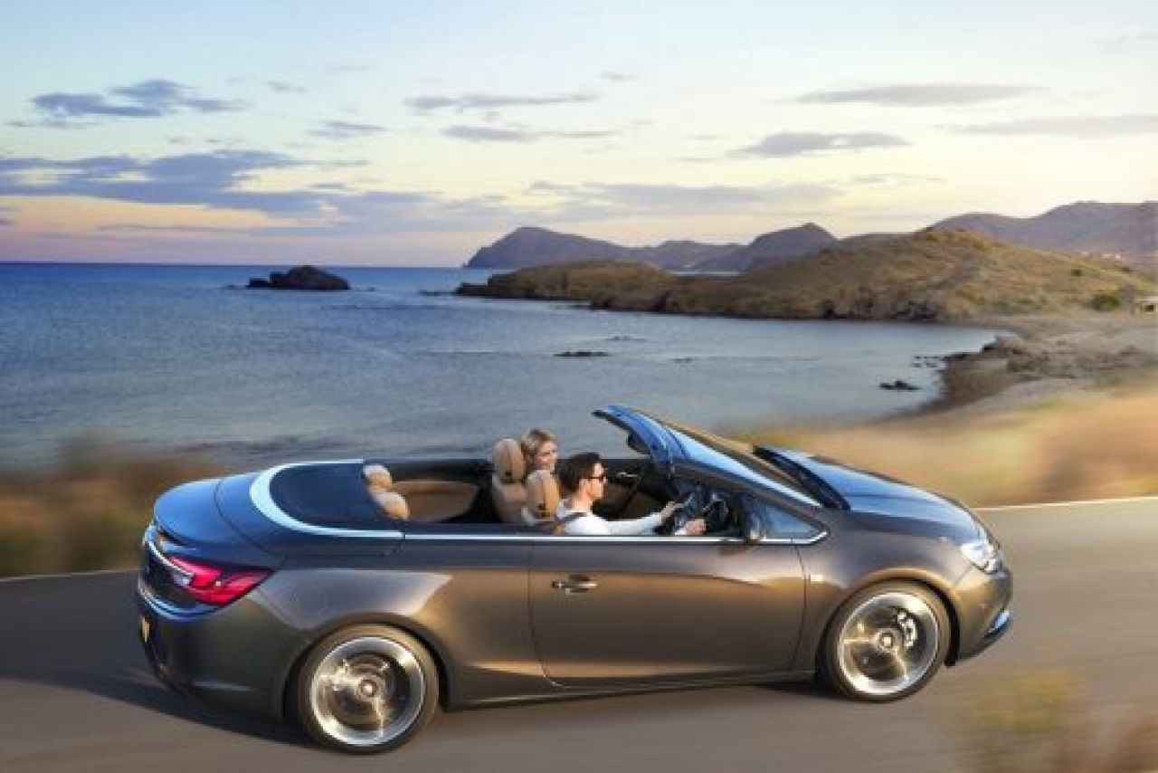 FOTO Opel se DEZBRACA la Geneva! Prima decapotabila 100% a nemtilor! Cum arata Cascada:_4
