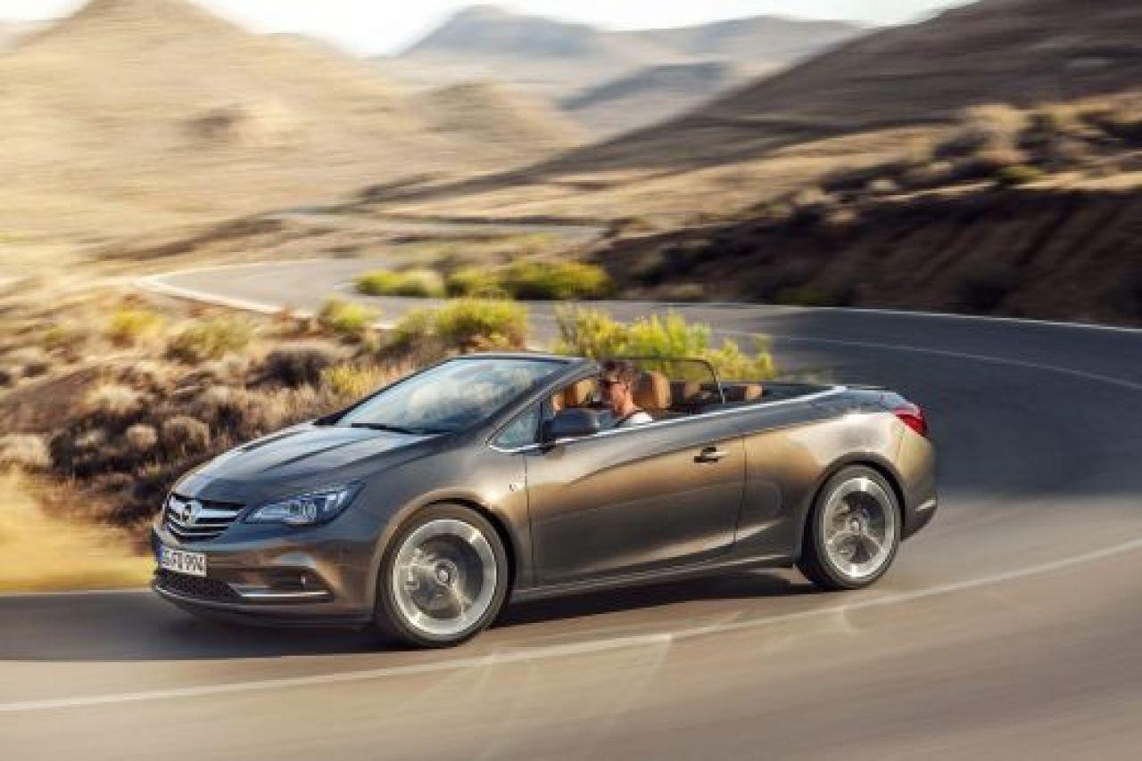FOTO Opel se DEZBRACA la Geneva! Prima decapotabila 100% a nemtilor! Cum arata Cascada:_11
