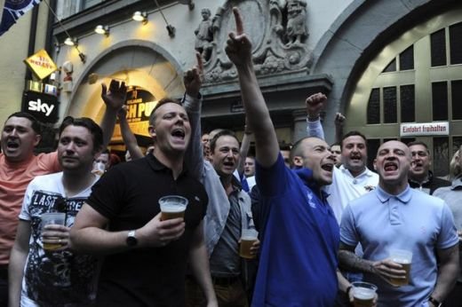 LIVE BLOG Steaua - Chelsea. Welcome to Hell |Peste 50.000 de oameni au trimis Chelsea in INFERN! Vezi cum au sarbatorit fanii Stelei la Universitate - FOTO_13