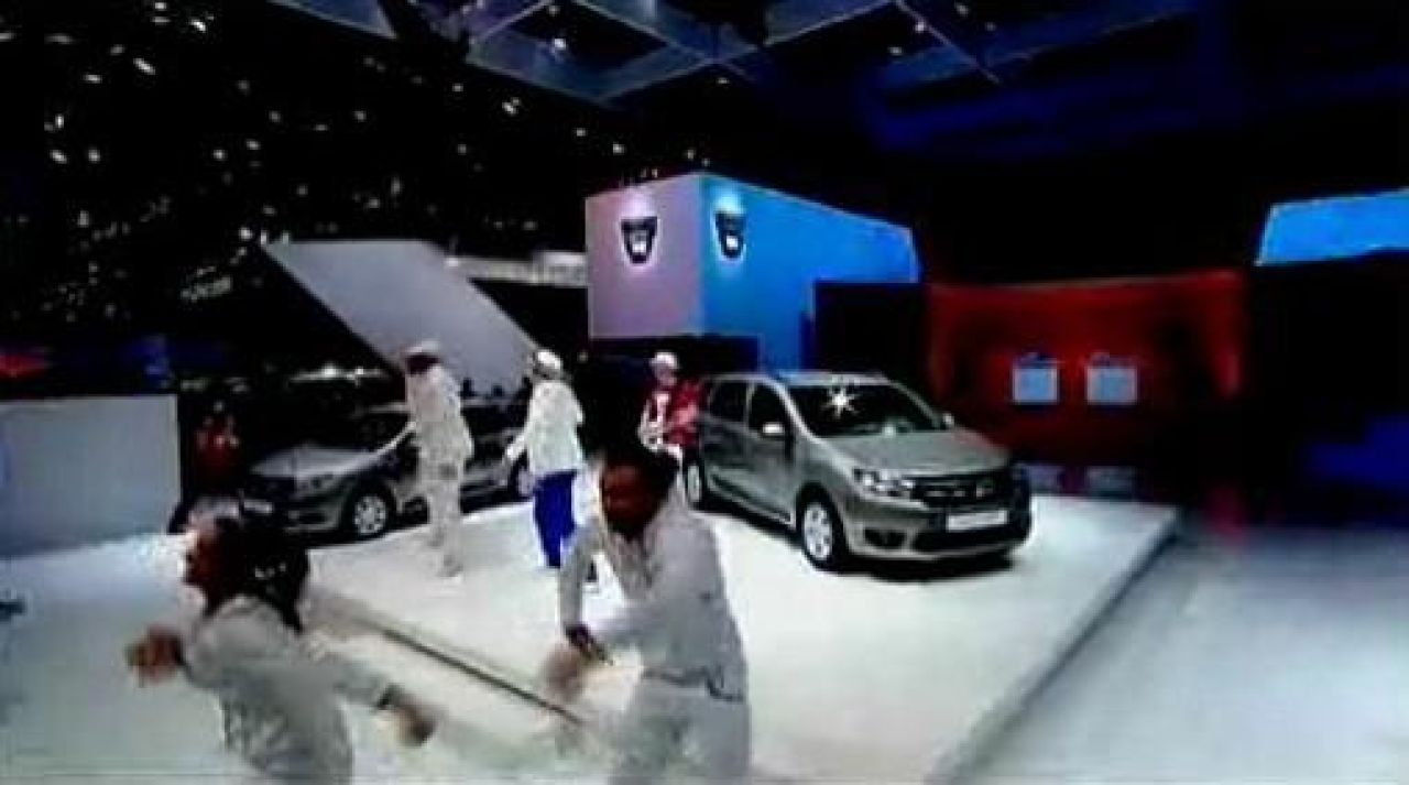 FOTO Asa arata noul Logan MCV! Dacia Break n-a aratat niciodata atat de bine! Vezi cum arata si cat costa:_1