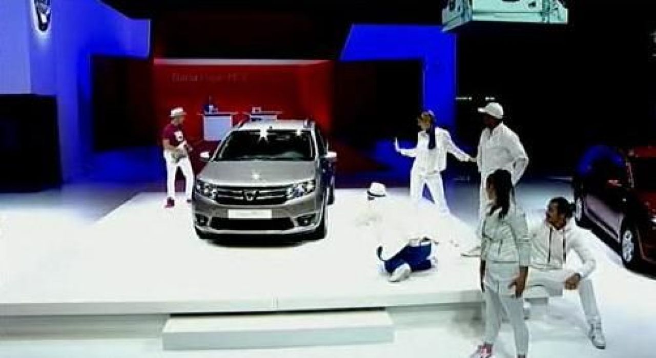 FOTO Asa arata noul Logan MCV! Dacia Break n-a aratat niciodata atat de bine! Vezi cum arata si cat costa:_3
