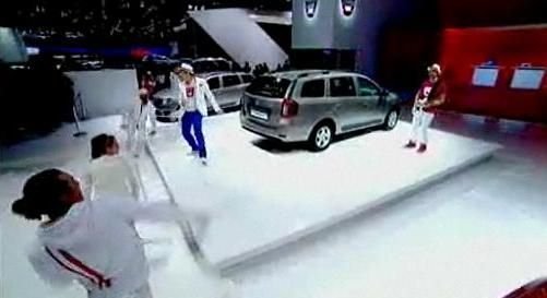 FOTO Asa arata noul Logan MCV! Dacia Break n-a aratat niciodata atat de bine! Vezi cum arata si cat costa:_12