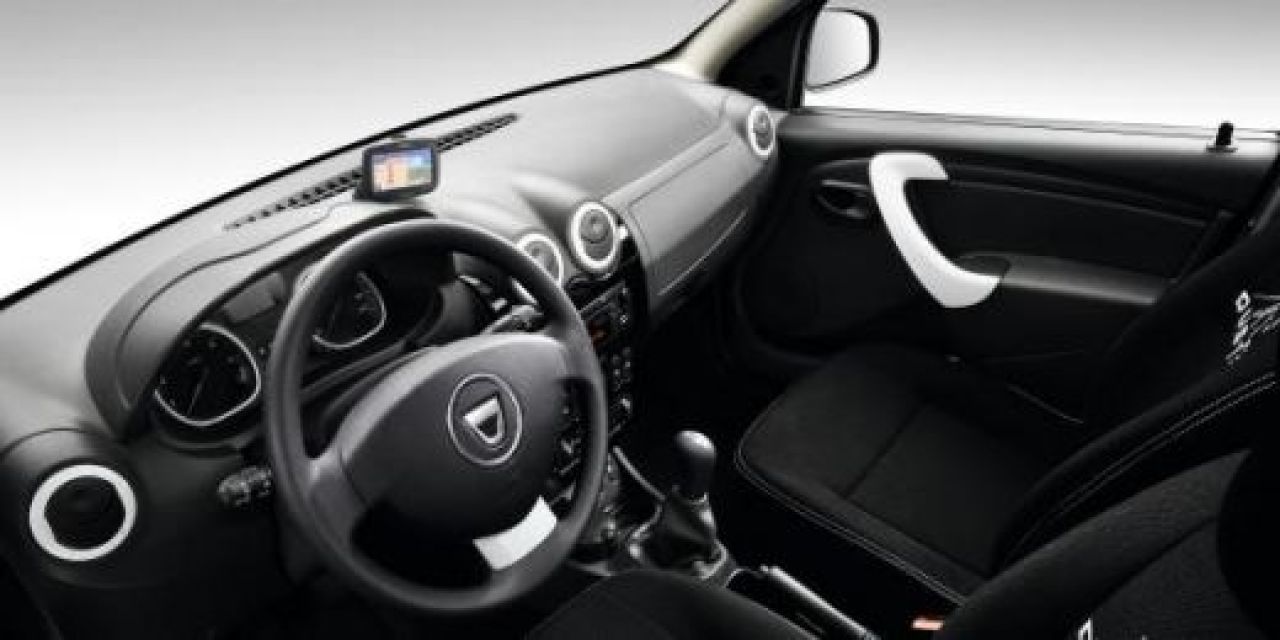 FOTO Asa arata noul Duster! Aventura 100% romaneasca in noul SUV de la Dacia! Vezi imaginile de la Geneva:_15