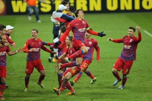 LIVE BLOG Steaua - Chelsea. Welcome to Hell |Peste 50.000 de oameni au trimis Chelsea in INFERN! Vezi cum au sarbatorit fanii Stelei la Universitate - FOTO_25
