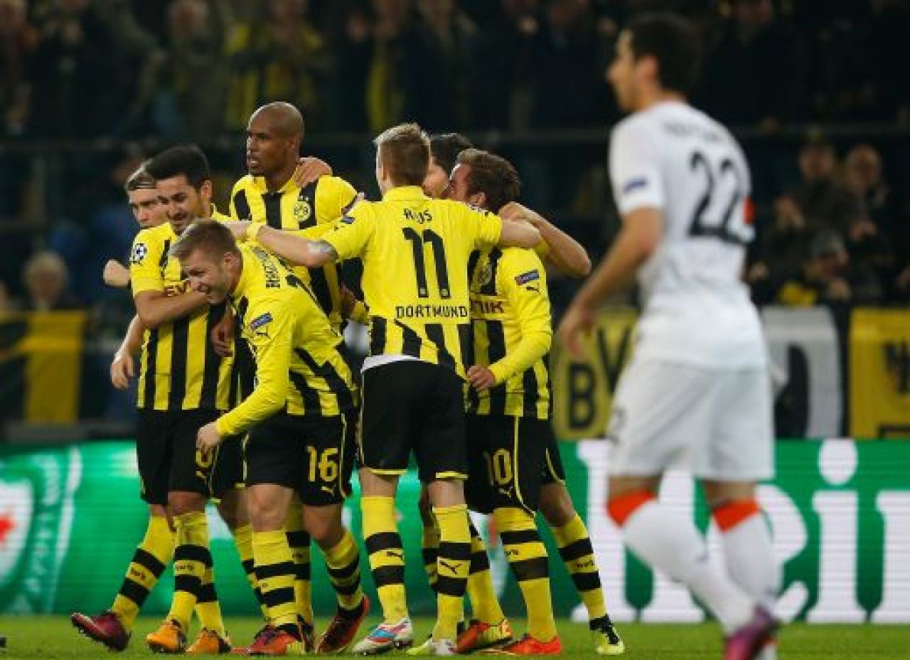Dortmund 3-0 Sahtior! GAME OVER pentru Lucescu si Rat! SuperMario Gotze si Lewandowski au demolat Sahtiorul! Vezi toate fazele meciului:_6