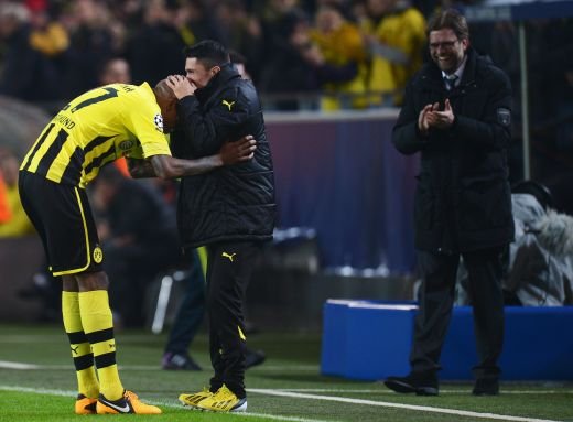 Dortmund 3-0 Sahtior! GAME OVER pentru Lucescu si Rat! SuperMario Gotze si Lewandowski au demolat Sahtiorul! Vezi toate fazele meciului:_8