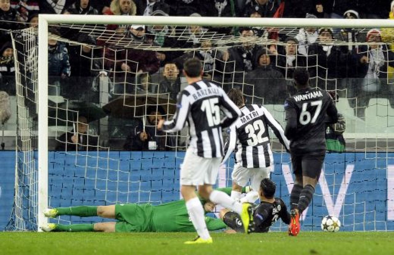 Seicii de la PSG, in EXTAZ dupa calificarea in sferturi! Juve se califica dupa ce a DEMOLAT-O pe Celtic, 5-0 la general! PSG 1-1 Valencia; Juve 2-0 Celtic! VIDEO_5