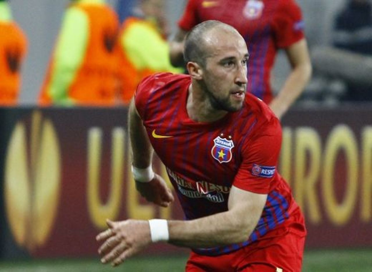 Steaua a descoperit un jucator DEMENTIAL cu Chelsea! Cine e noul om de MILIOANE al lui Becali si ce jucator TREMURA pentru locul in echipa_4