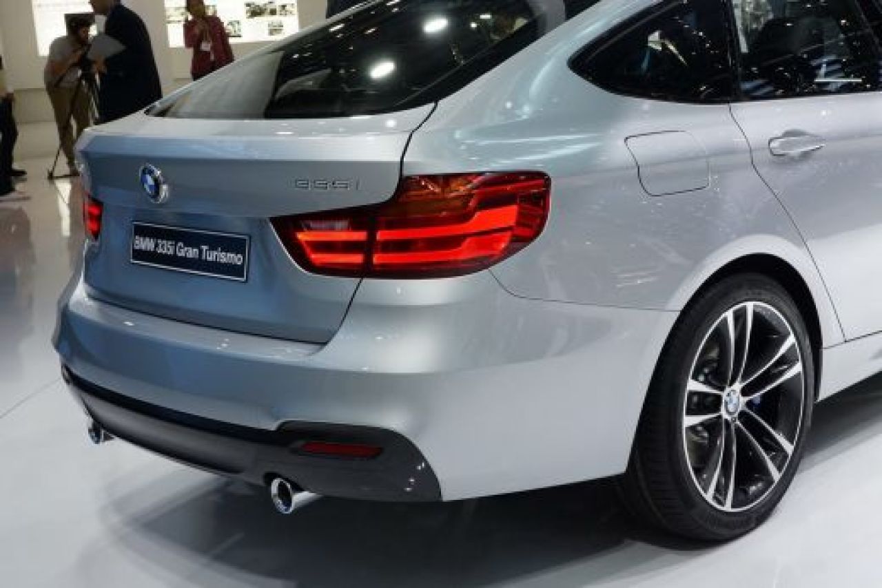 FOTO Cocosatul de la GENEVA 2013! BMW a lansat Seria 3 GT! Imagini de la marea lansare:_5