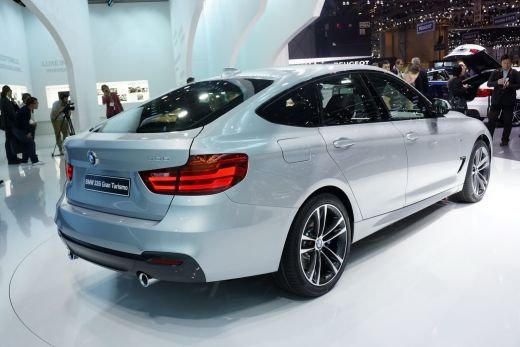 FOTO Cocosatul de la GENEVA 2013! BMW a lansat Seria 3 GT! Imagini de la marea lansare:_13