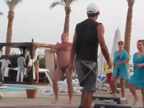 Omul de la care a invatat Borcea sa danseze. Asa ceva chiar nu ai mai vazut pana acum! VIDEO