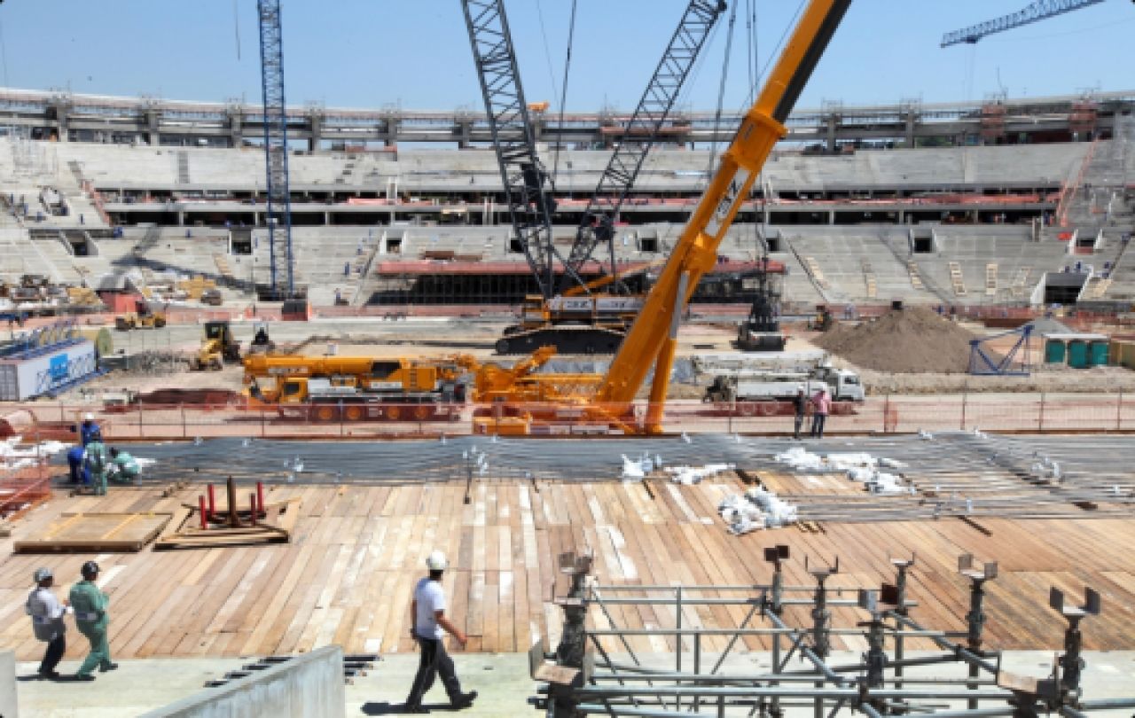 Brazilienii au schimbat ISTORIA! Celebrul stadion Maracana a suferit o schimbare radicala! Vezi ce s-a intamplat cu arena de 200.000 de locuri:_2