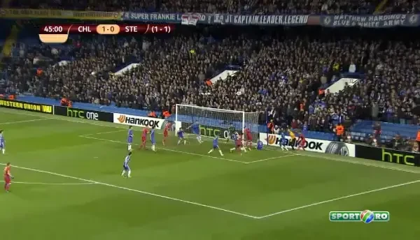 Omul FANTASTIC al Stelei! Chiriches a omorat-o pe Chelsea cu un nou gol miraculos! Reusita care ii face pe cei de la City si Arsenal sa se bata in oferte: VIDEO