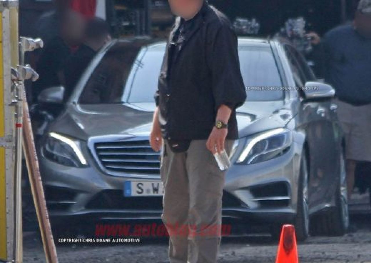 FOTO Noua limuzina de la Mercedes a fost pozata fara camuflaj! S-Classe apare in 2014! UPDATE: Au aparut primele imagini oficiale cu interiorul:_12