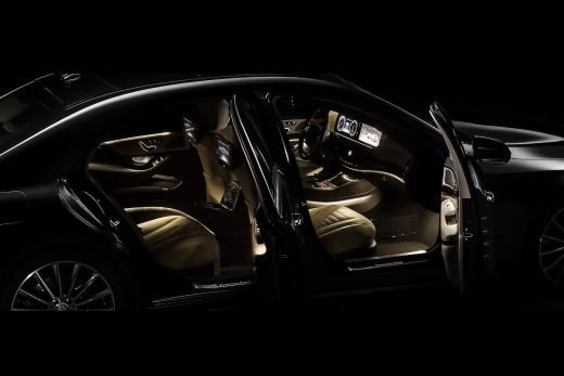 FOTO Noua limuzina de la Mercedes a fost pozata fara camuflaj! S-Classe apare in 2014! UPDATE: Au aparut primele imagini oficiale cu interiorul:_19