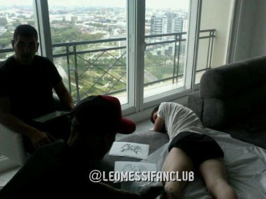 FOTO: Messi si-a facut al doilea tatuaj! Nu o sa poti ghici ce a decis sa pastreze PE VIATA:_1