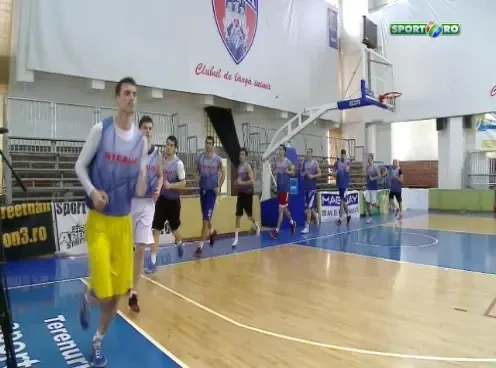 Stelea a fost PATRON la Steaua pentru o zi: Echipa a preluat modelul cu socios de la Barcelona!