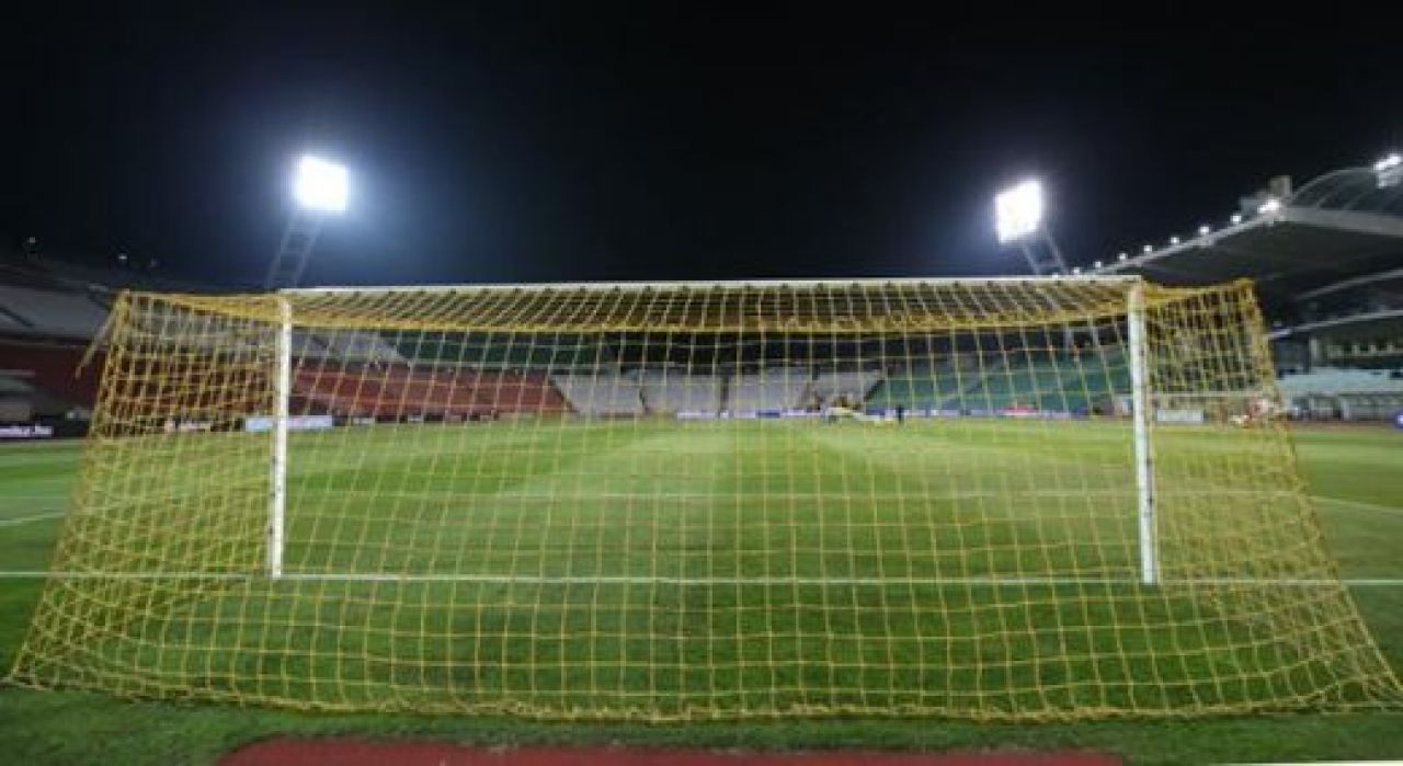 LIVE BLOG RiOMANIA - Episodul Budapesta! Ungaria 2-2 Romania: Chipciu il salveaza pe Piturca de un DEZASTRU! Meciul cu Olanda devine capital pentru calificare!_16