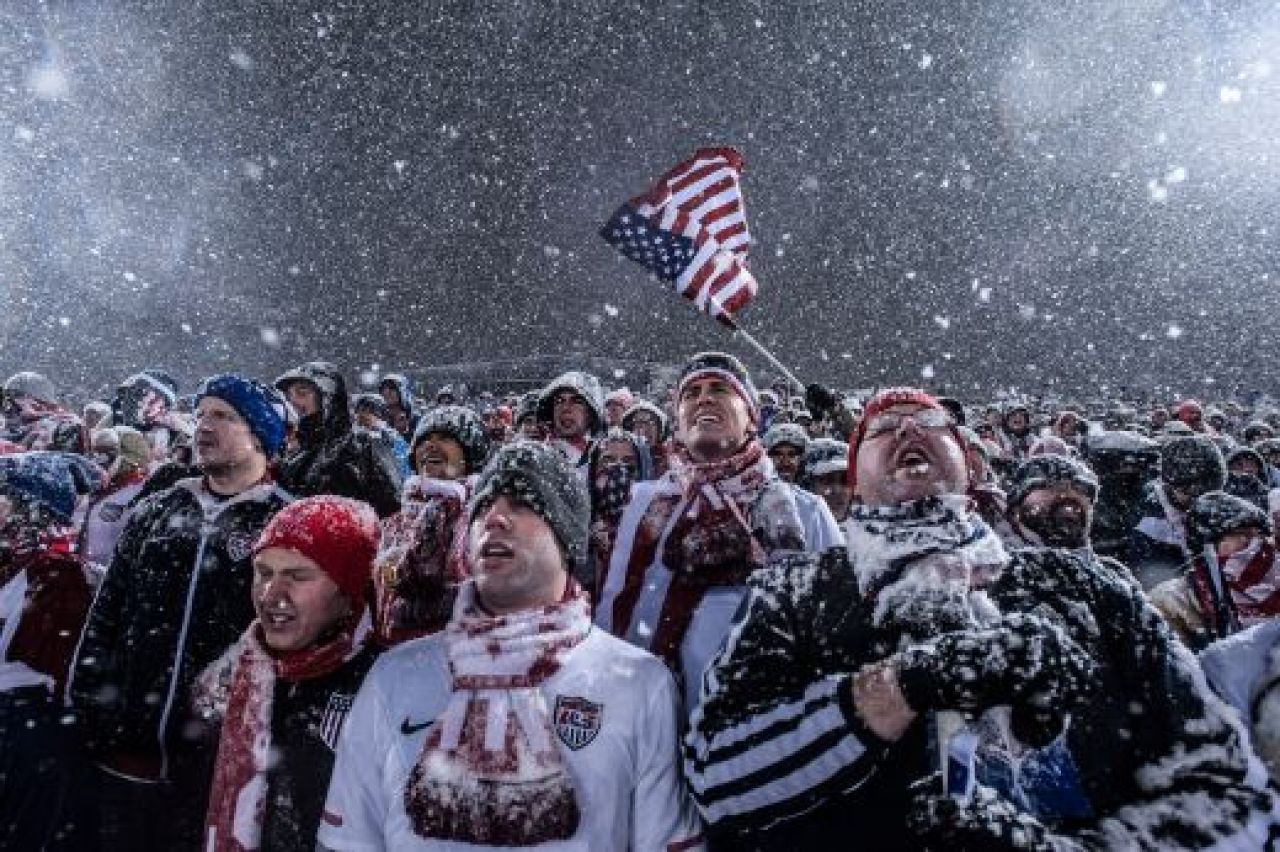 Fotbal intr-o atmosfera ca in povesti! Cel mai amuzant meci din preliminariile CM 2014! Imagini incredibile, nu o sa-ti vina sa crezi cum s-a jucat! GALERIE FOTO_2