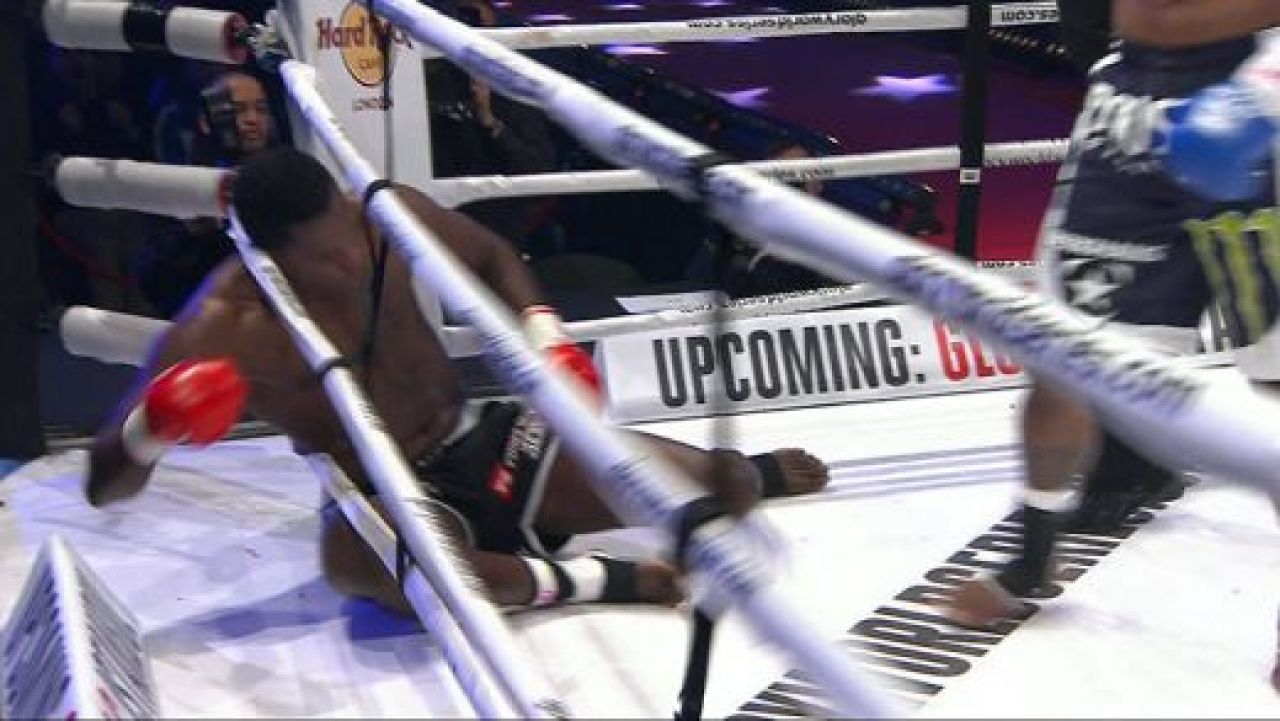 GLORY Londra: Bonjaski este distrus de o lovitura extrardinara! Spong castiga marele meci dupa ce i-a spart fata lui Remy! Vezi meciul romanului Pasniciuc: VIDEO_15