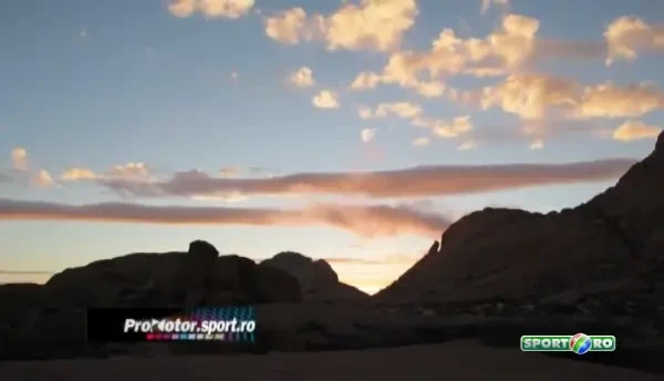 VIDEO ProMotor: Un Mercedes mai puternic decat centrala de la Cernavoda! Masina 6x6 face senzatie printre seici! Cum functioneaza: