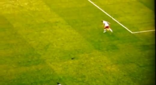 Un fotbalist a fost atacat de o FANTOMA pe teren! Faza INEXPLICABILA in drumul spre Mondial