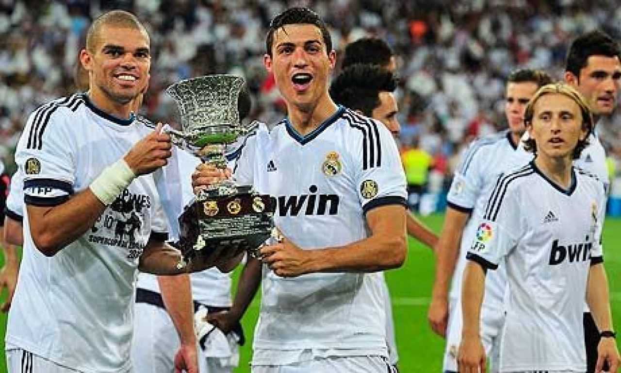 LIVEBLOG 3 in 1 | Inca o mega lovitura de marketing data de Ronaldo: si-a lansat noile ghete MAGICE! Vezi primele fotografii_5