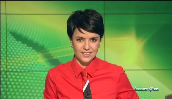 O politista a impresionat juriul la Romanii au talent: Toata sala s-a ridicat in picioare cand au vazut-o ce face! VIDEO