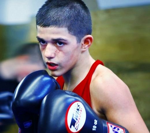 Mi se spune Ursul din Albania si lovesc napraznic Pustiul minune care la 13 ANI stie box, kickbox, muay thai si grappling: VIDEO