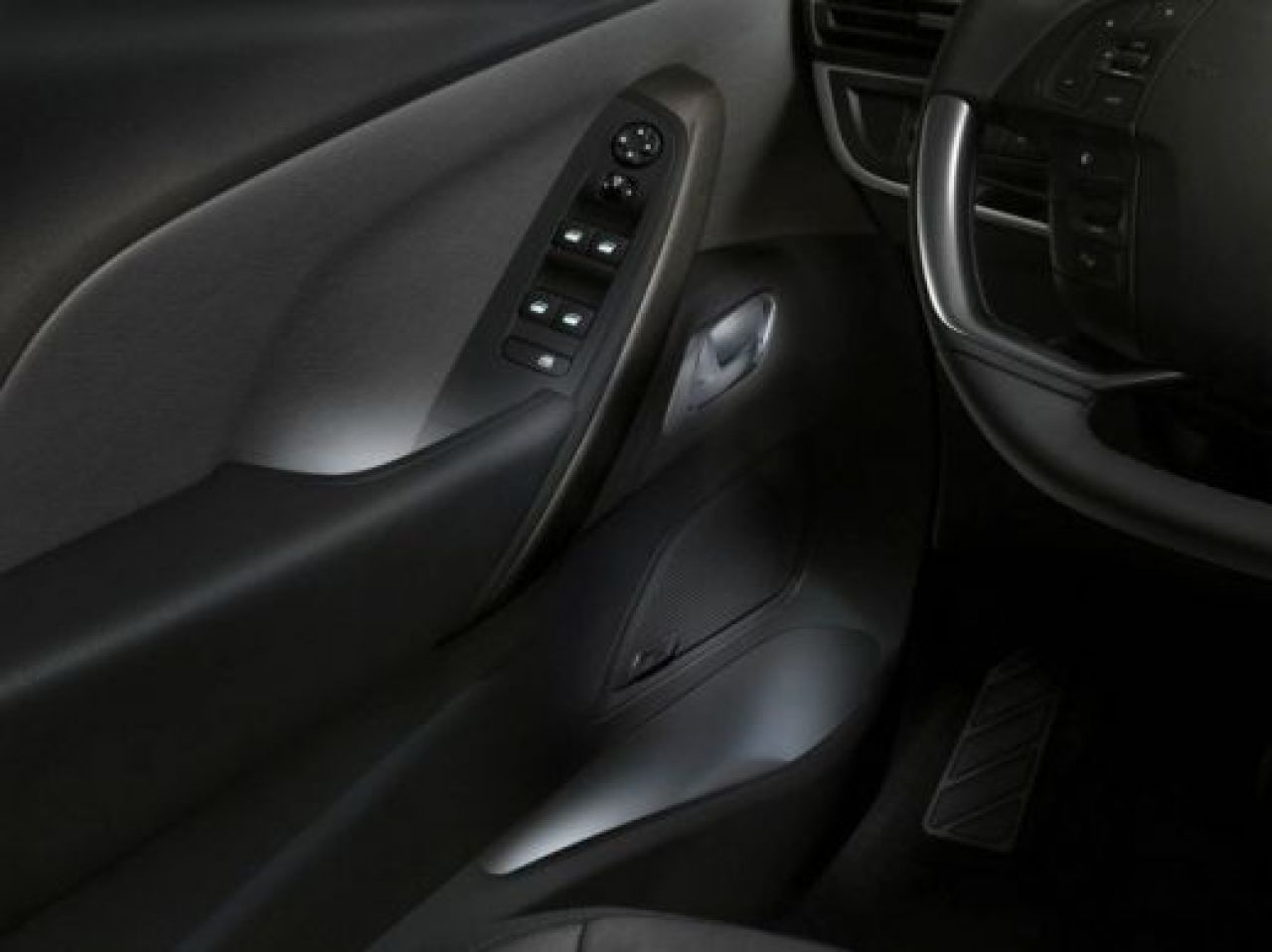 FOTO Citroen a lansat noul C4 Picasso! Francezii vin cu modificari importante! Vezi intreaga lista:_7