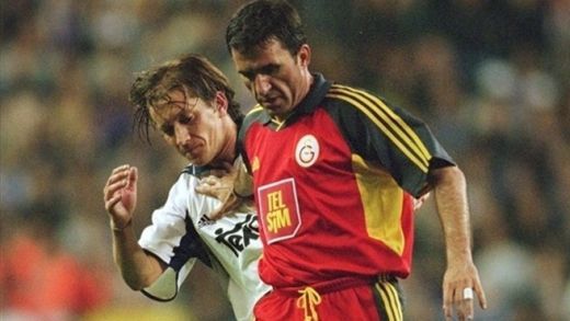 Meci ISTORIC la exact 12 ani distanta! Hagi, Popescu si Lucescu o umileau pe Real Madrid pe 3 aprilie 2001! VIDEO Povestea unui meci de legenda:_1