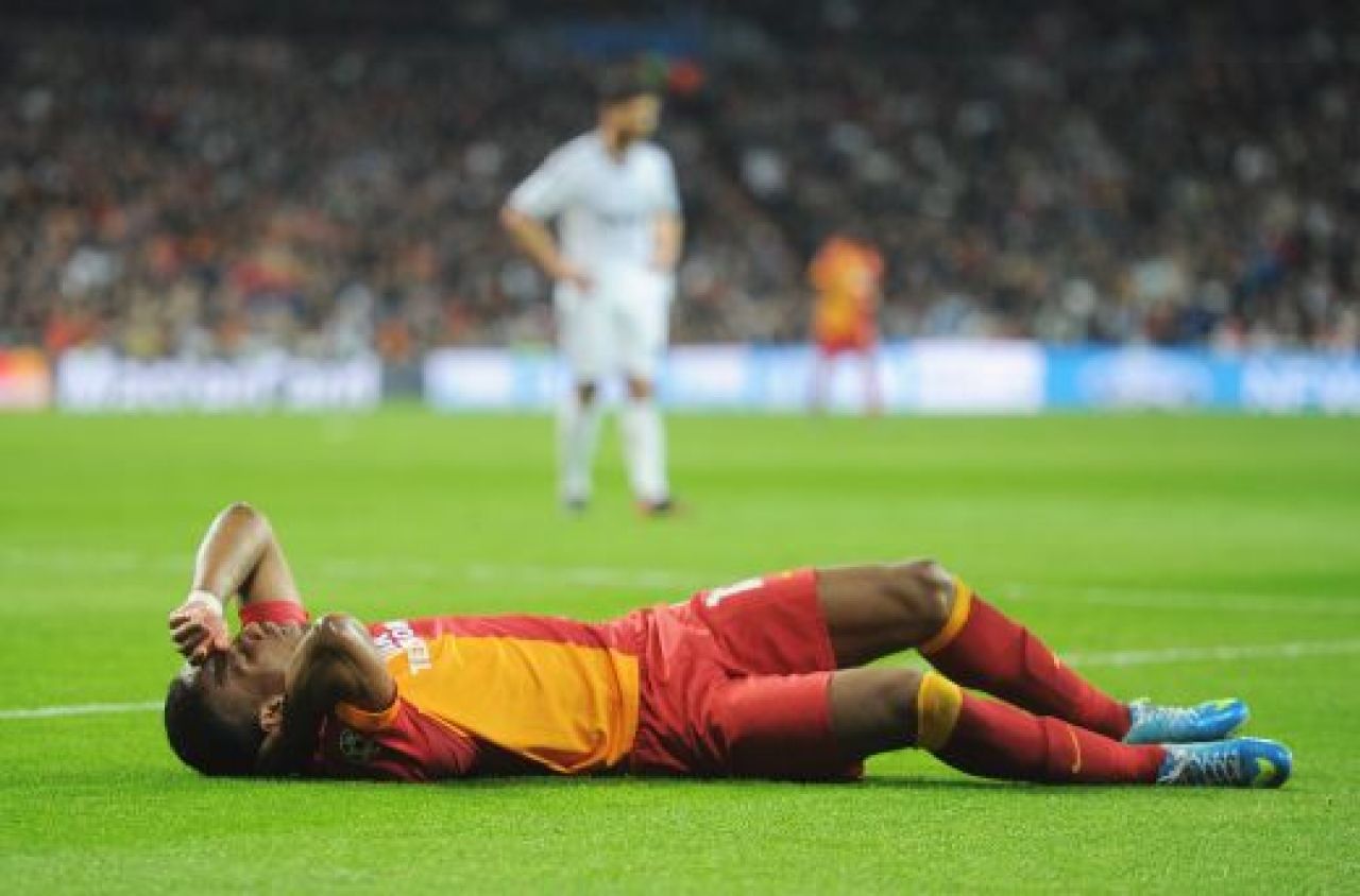 Galeria Zilei: Real Madrid zboara spre finala Ligii! Meciul in care Terim si-a amintit ca Galata s-a calificat cu noroc! CLICK AICI PENTRU FOTO:_7