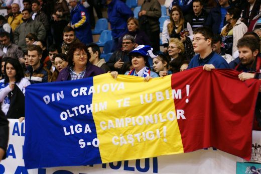 Ziua in care handbalul e REGE | Oltchim plange dupa o repriza MIZERABILA! Romania se poate califica in finala dupa un meci PERFECT in Ungaria! Toate fazele din Oltchim 22-24 Gyor_2