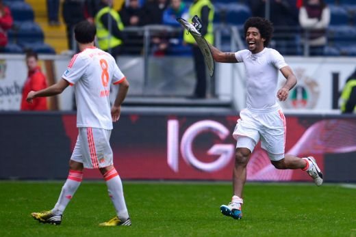 Moment ISTORIC! Toata lumea aplauda in picioare o performanta ULUITOARE! Schweinsteiger a facut-o campioana pe Bayern cu un gol FABULOS! VIDEO:_26