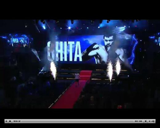 VIDEO Ghita, DISTRUS de Saki! Vezi seria NIMICITOARE de pumni care l-a pus pe roman de trei ori la podea! O faza controversata i-a terminat meciul romanului:_10