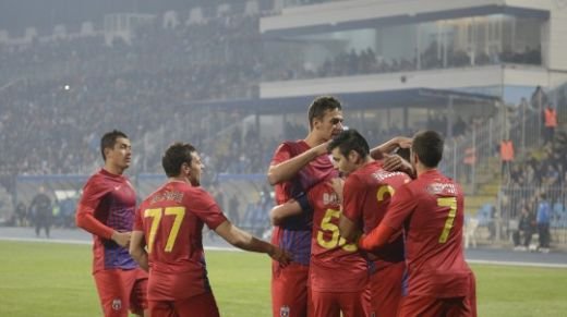 Reghecampf a aflat SURPRIZA lui Becali: OFERTA care il face sa nu plece de la Steaua! Ce castiga daca prinde Liga: