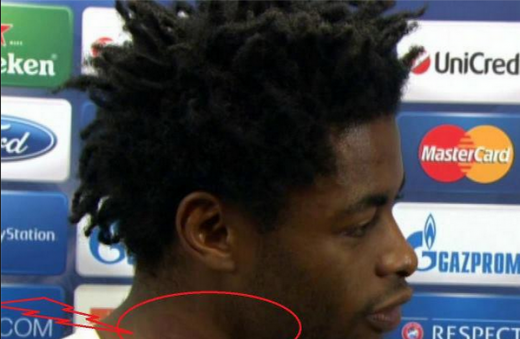 S-a ras mult in vestiarul Barcelonei dupa meciul cu PSG: Un jucator a aparut la interviu cu un semn ciudat pe gat! FOTO&nbsp;