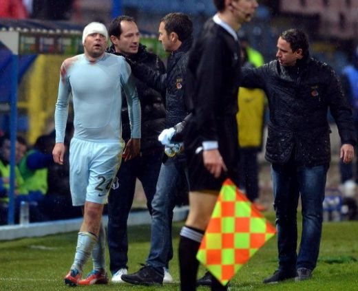 LIVE BLOG ATENTIE, se inchid usile | Scaunele au zburat spre MM, un rapidist i le-a FURAT din mana! Scenele INCREDIBILE de la Rapid - Steaua_2