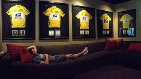 Ruinat de scandalul de dopaj, Lance Armstrong si-a luat inca o teapa INCREDIBILA: si-a vandut PALATUL cumparat cu 12.000.000 pe o suma DE NIMIC! SUPER FOTO:_7