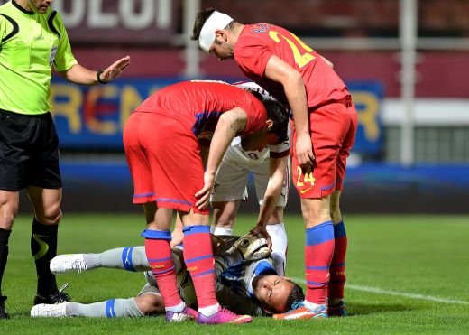 Galeria Zilei: Clipa in care ne-am simtit ca-n Kosovo! Rapid 1-1 Steaua, sau povestea nebuna, cu imagini HORROR! FOTO:_29
