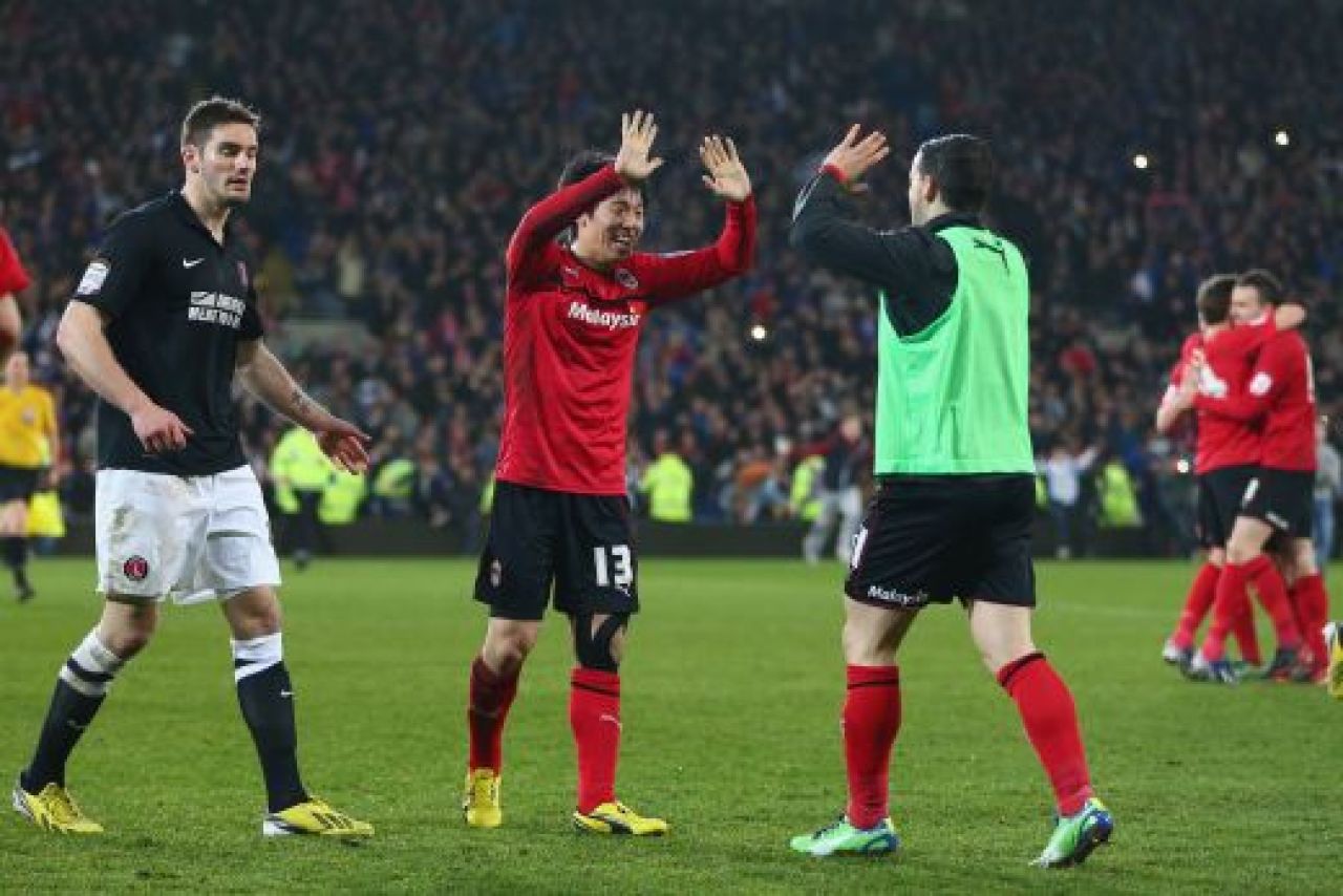 Moment ISTORIC! Doua echipe din afara Angliei vor juca in Premier League! Cine si-a asigurat aseara 100 de milioane de lire! FOTO & VIDEO cu invazia fanilor pe teren:_8