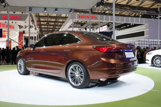 Surpriza la Shanghai! Ford resusciteaza un model istoric dupa 10 ani! Escort revine in forta! FOTO:_6